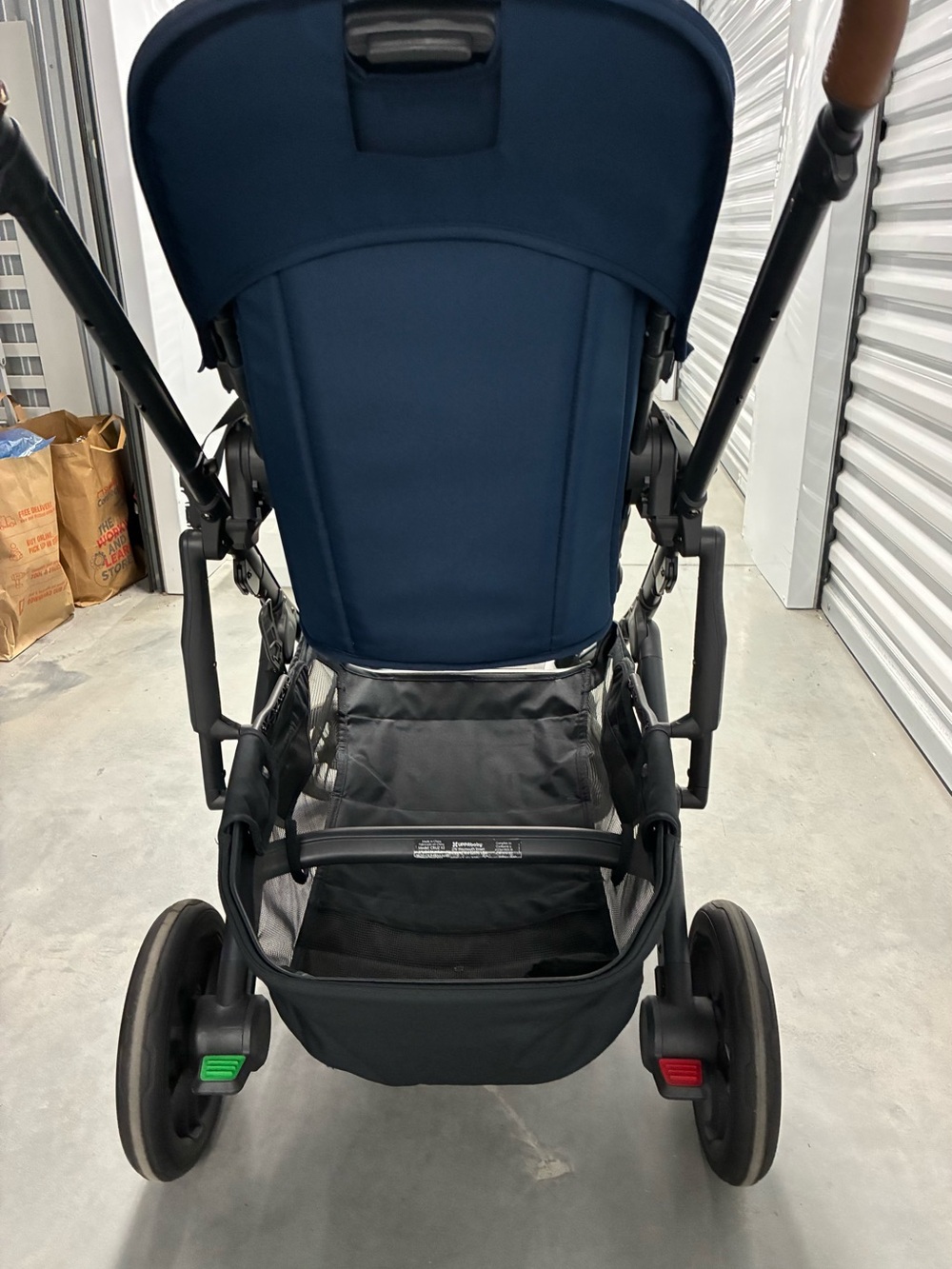UPPA BABY CRUZ V2  Navy and Carbon-Saddle leather Stroller - Picture 8 of 14